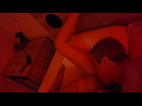 ❤️ 舔我的濕貓。 硬色情 在 zh-tw.sexera.ru ﹏